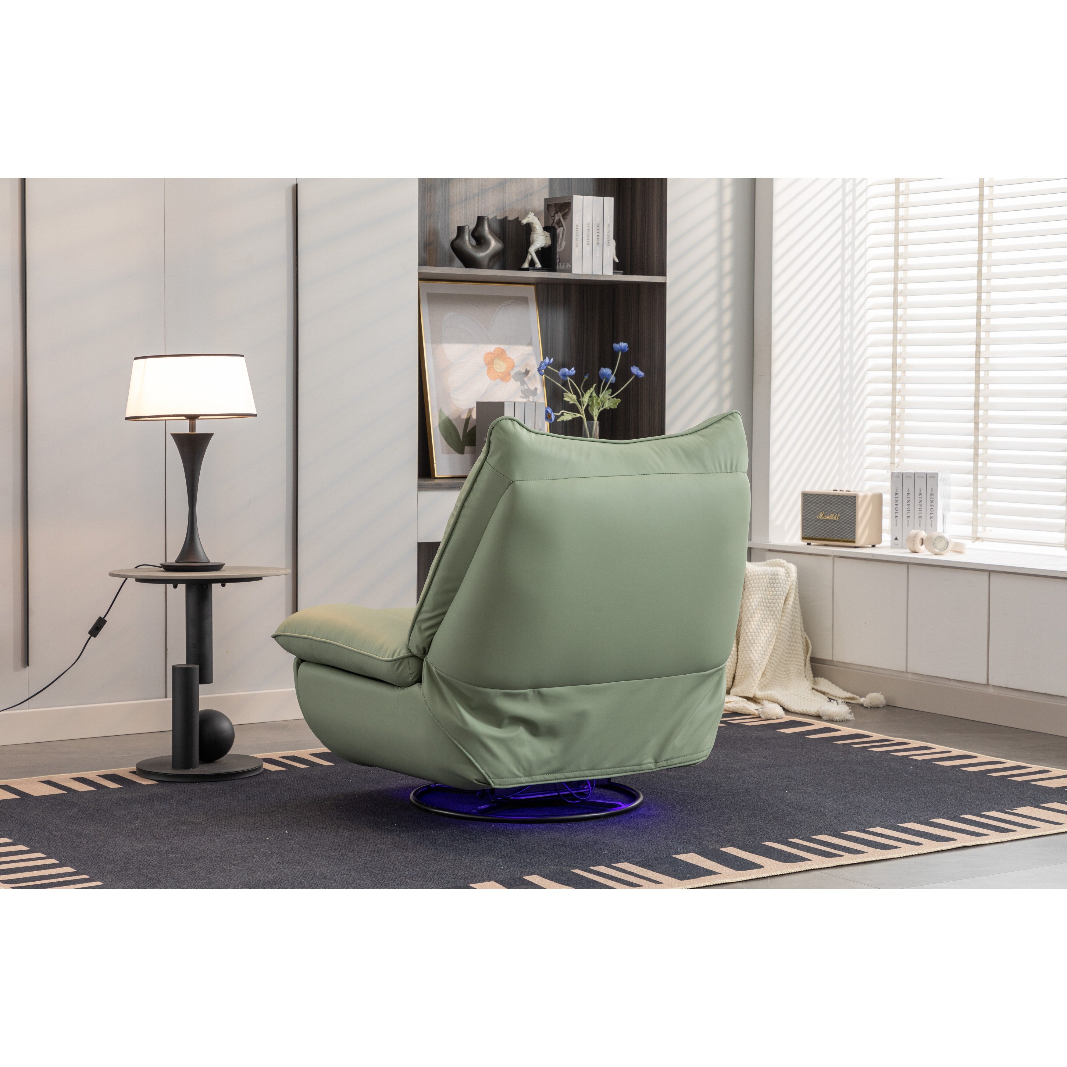 Fauteuil inclinable électrique pivotant avec haut-parleurs Bluetooth, support pour téléphone, ports de chargement USB et Type-C, rangement dissimulé dans l'accoudoir